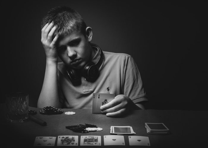 teen, playing cards, gambling-6331600.jpg